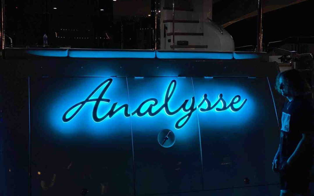 7 Things Every Buyer of Custom LED Signs for Yachts Needs to Know